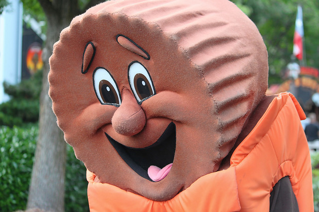 Reeses-mascot.jpg