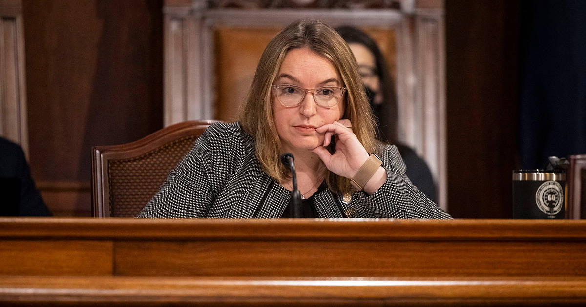 Sen. Lindsey Williams